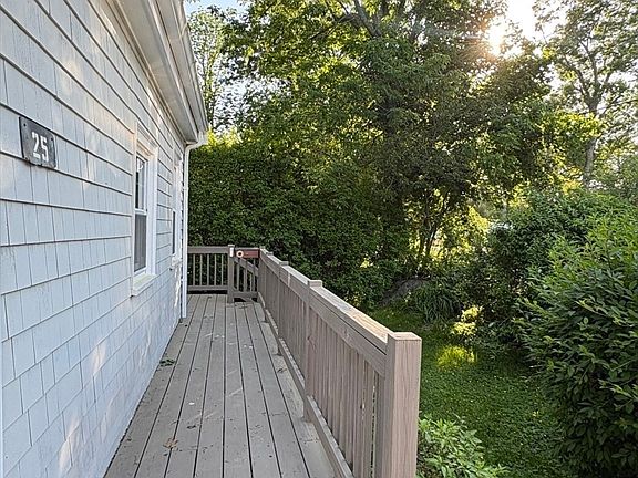 2nd image of 25 Gilford Rd