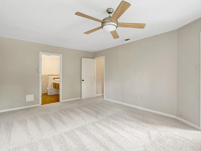 10929 Park Rd — Photo 22