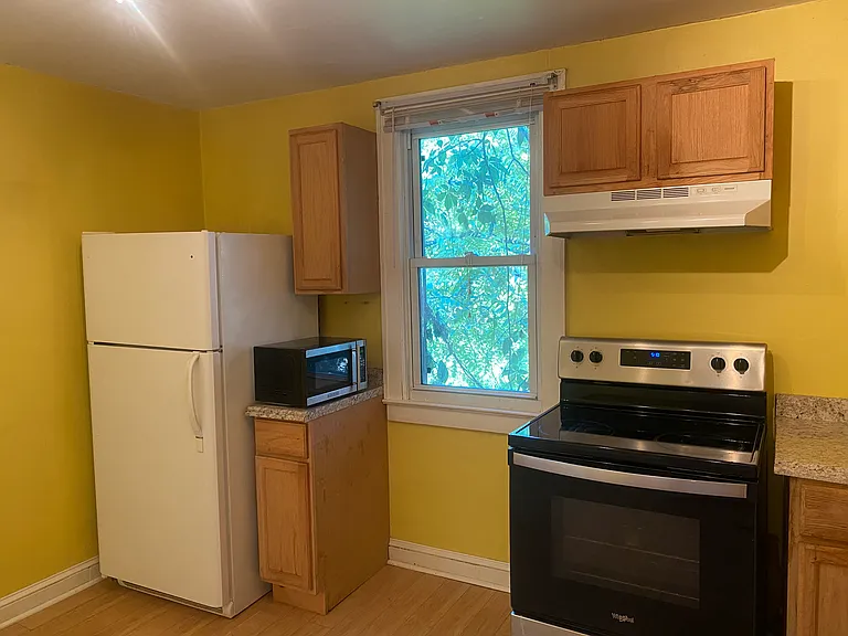 166 Courtland Pl #UP — Photo 11
