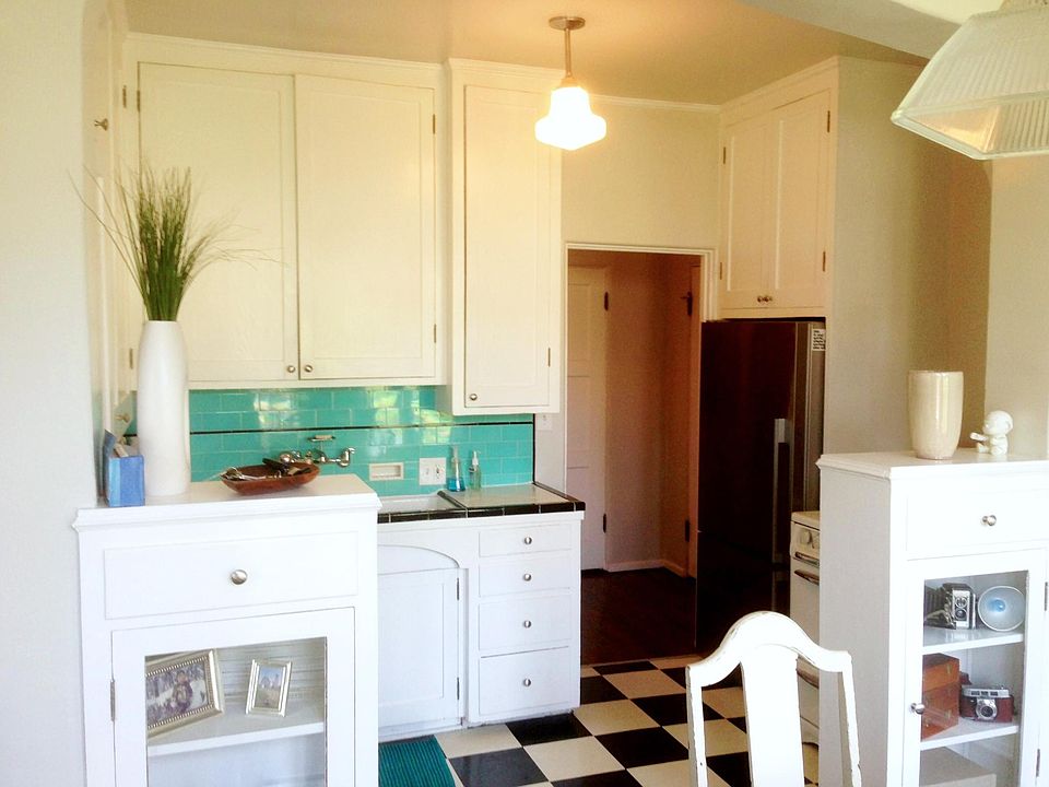 1st image of 1287 N Crescent Heights Blvd APT B