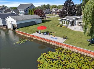 392 Cedar Dr, Norfolk County, ON N0E1T0