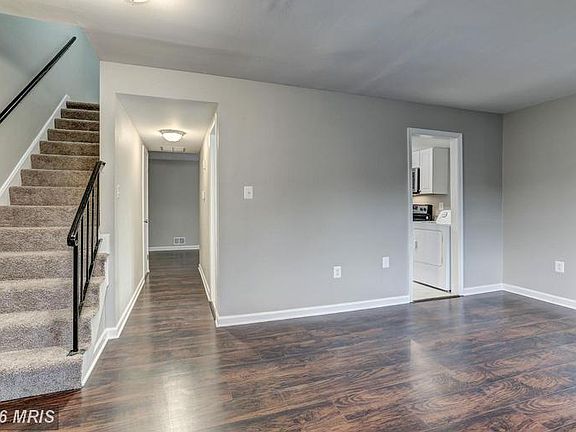 2nd image of 2904 Buell Ct