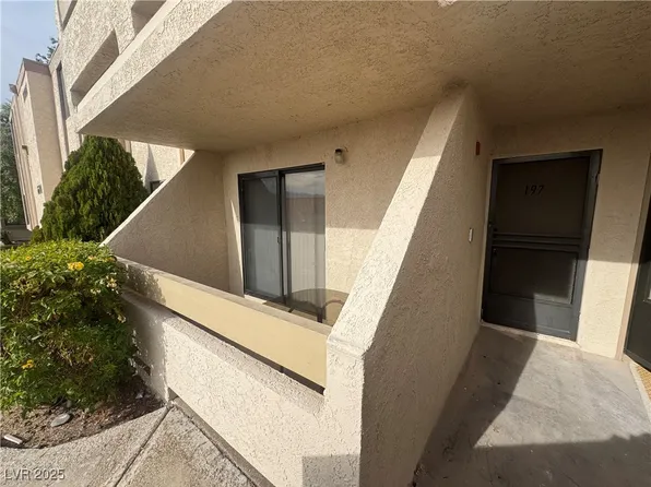3810 Desert Marina Dr APT 197, Laughlin, NV 89029