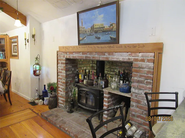 463 Mountain Rd — Photo 8