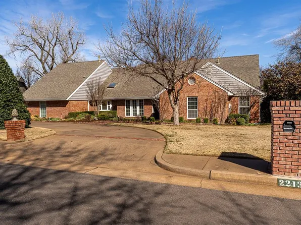 2213 Berryhill Ct, Edmond, OK 73034