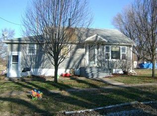 514 W 3rd St, Bosworth, MO 64623