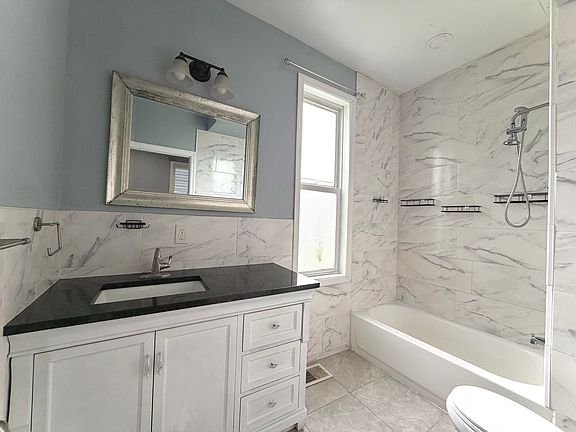 5th image of 197 S 11th St #1