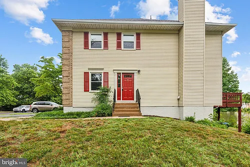 5335 Lake Cove Ct Photo 1