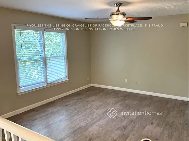 143 Gerri Dr — Photo 4