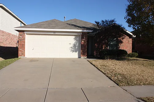 404 Pineview Ln Photo 1