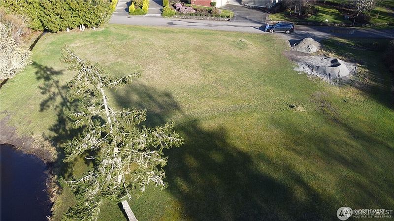 4th image of 310 Cameron Drive
