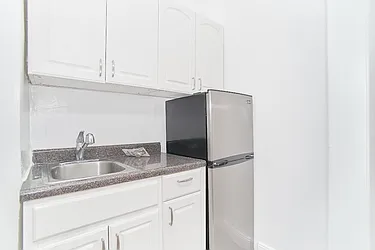 Rented by Living New York