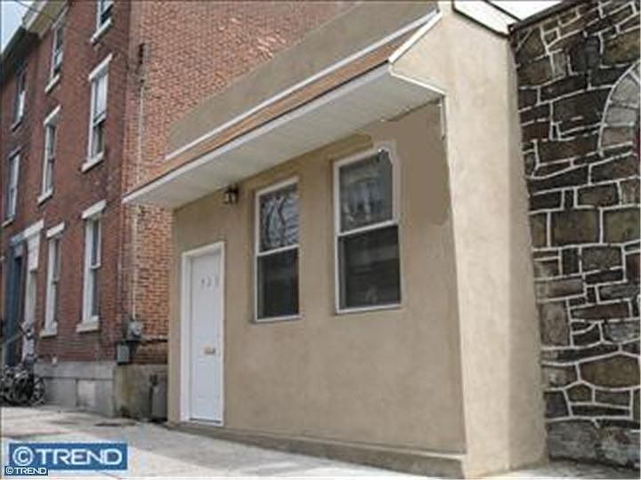 1st image of 520 Green St