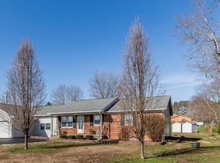 7207 Koester Rd, Marion, IL 62959