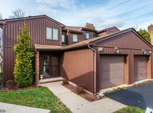 10 Highpoint Cedar Grv, Cedar Grove, NJ 07009