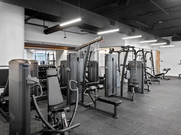 11 Ocean Parkway image 17 of 26