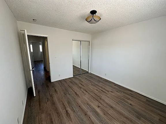 5th image of 1051 Gladys Ave #3