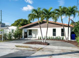 3983 SW 2nd St, Miami, FL 33134