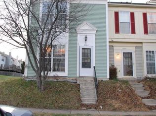 3062 Madden Ct, Herndon, VA 20171