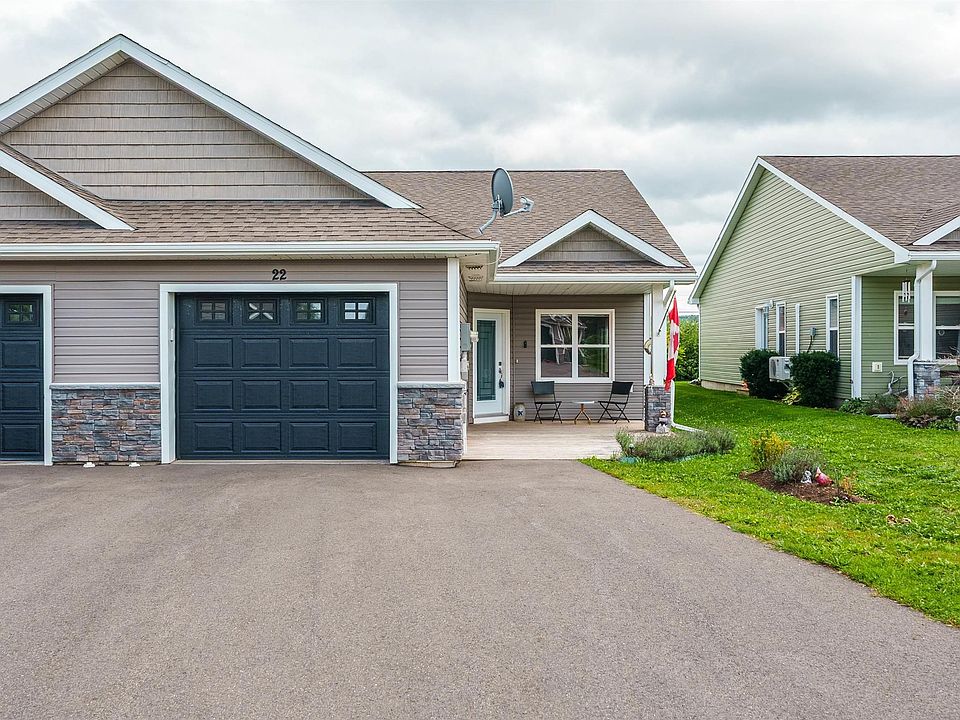 1st image of 22 Selena Ct
