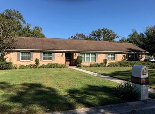 6628 Glencoe Dr, Temple Terrace, FL 33617