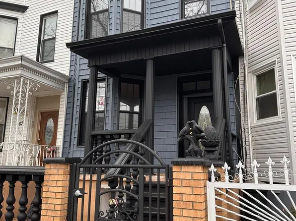 80 Autumn Avenue, Brooklyn, NY 11208
