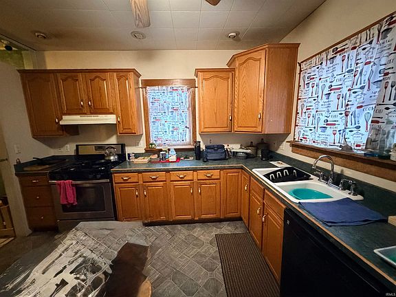 2nd image of 1512 Morton Ave