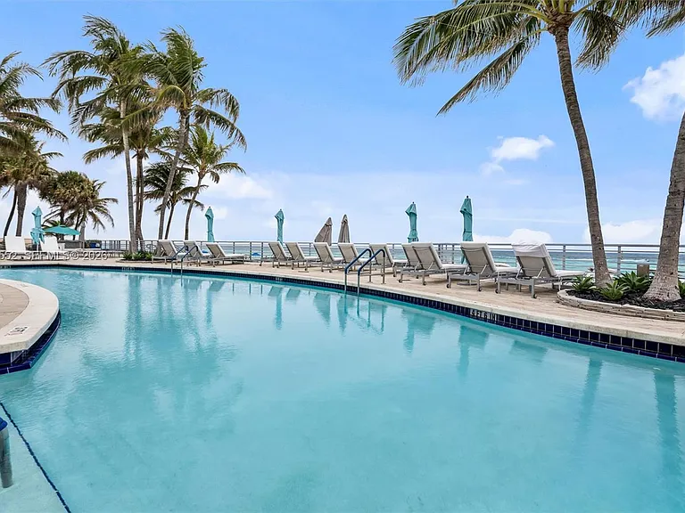 3535 S Ocean Dr #1703 — Photo 29
