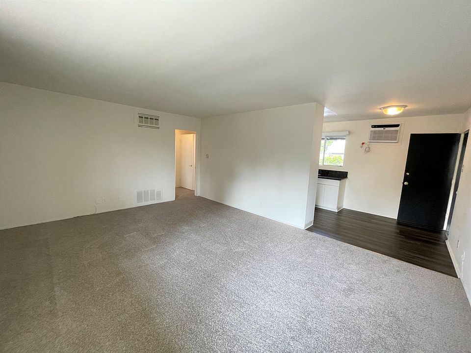 1st image of 305 E California Blvd #6
