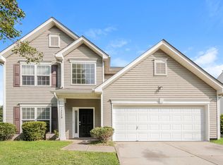 12529 Oakton Hunt Dr, Charlotte, NC 28262