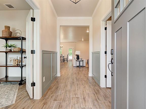 5th image of 4840 Indigo Ln