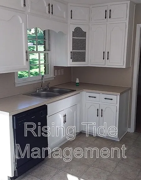 1248 Old Oak Cir — Photo 6