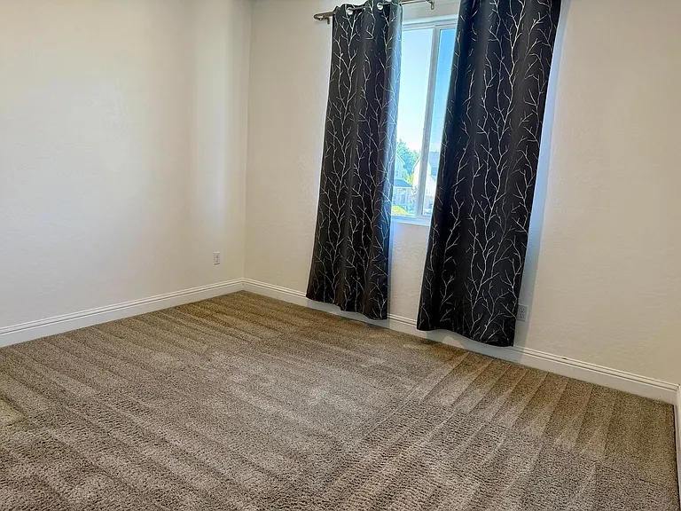 5817 E Truman Ave — Photo 18