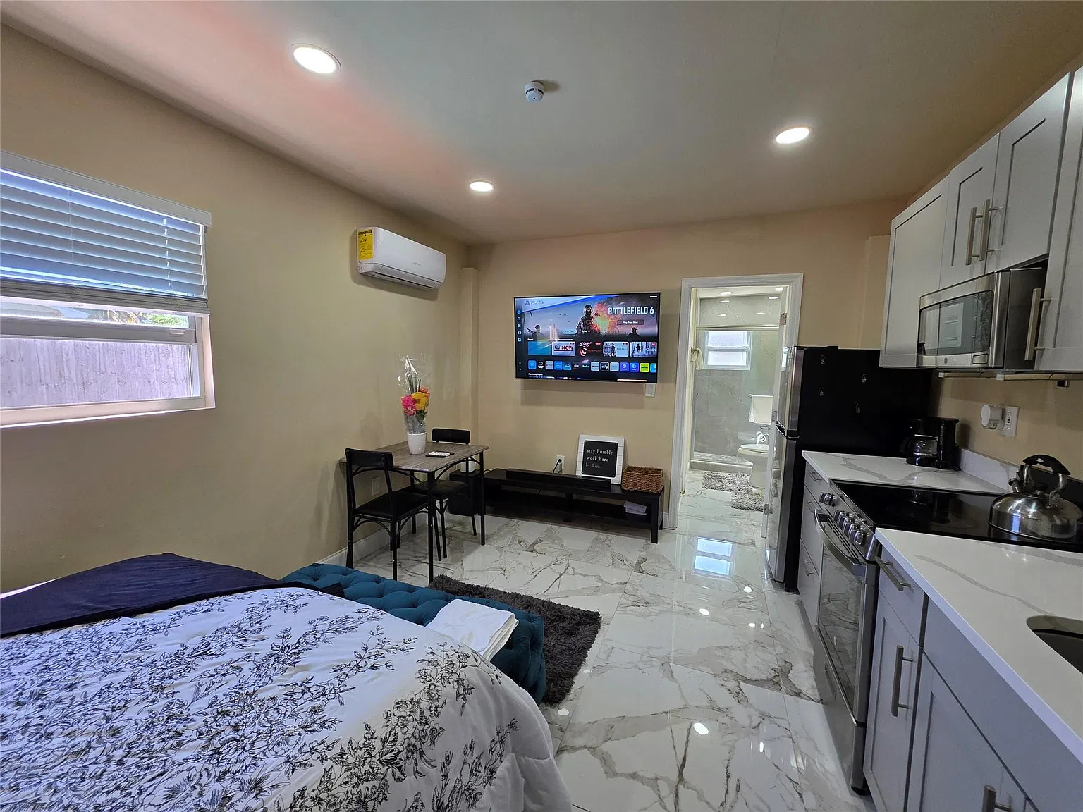 4 bed, 2.0 bath, $1,500 — Photo 3
