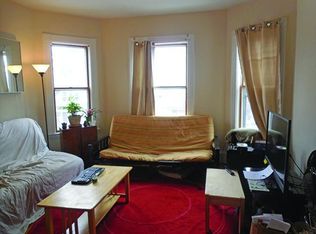 335 Beacon St #2B, Somerville, MA 02143