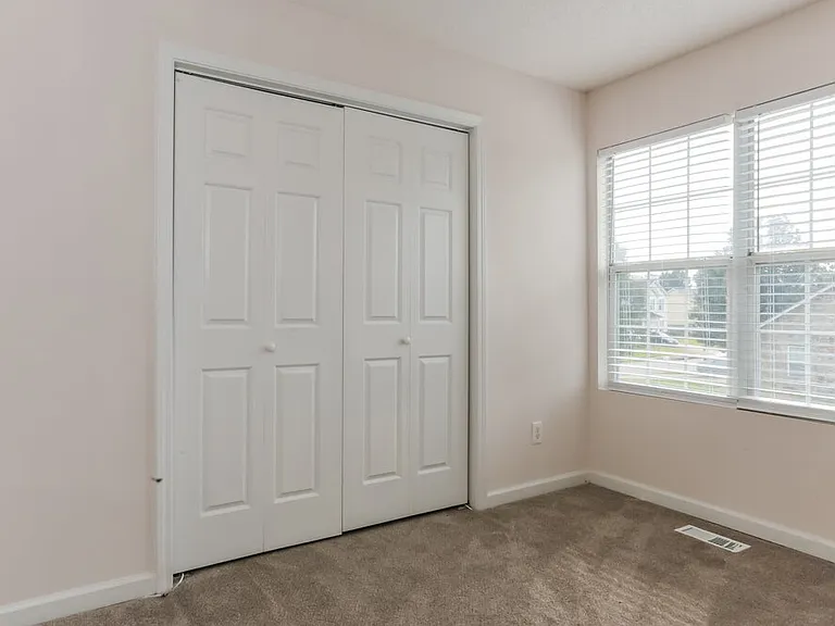 5987 Graywood Cir — Photo 15