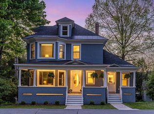 405 Maple Street, Stowe, VT 05672