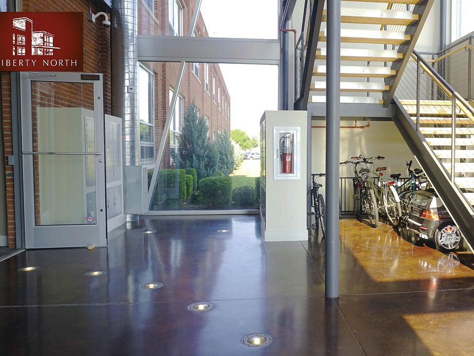 First floor lobby