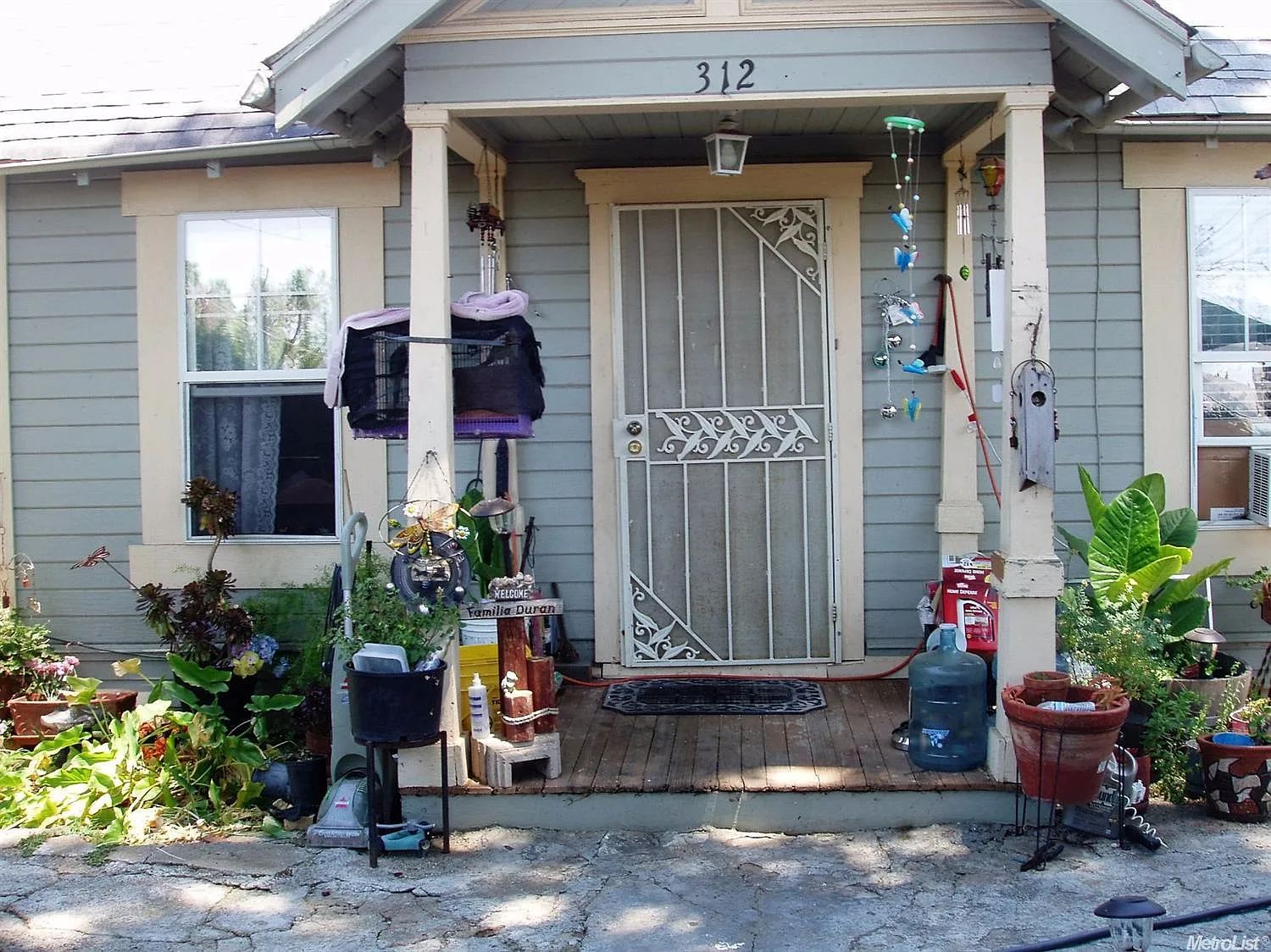 312 S 6th St photo 1