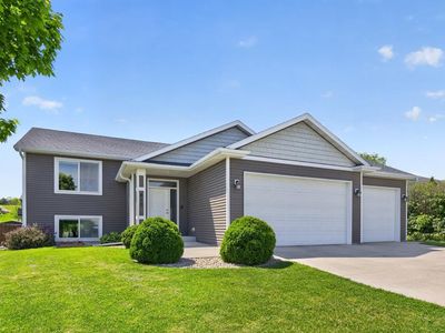 810 8th Ave SW, Pine Island, MN, 55963