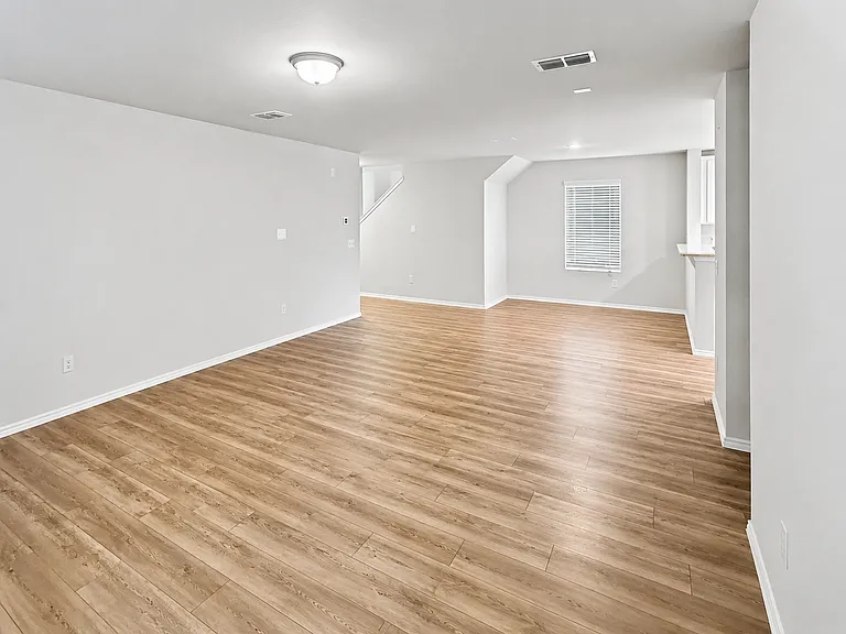 825 Ozark Path — Photo 8