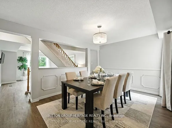 601 Galahad Dr #29, Oshawa, ON L1K 1L9