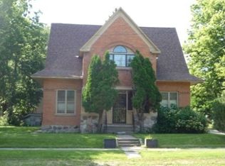 301 3rd St N, Waverly, MN 55390