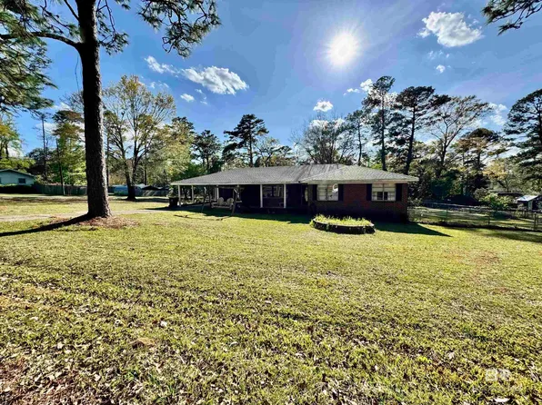 1701 Collier Ave, Bay Minette, AL 36507