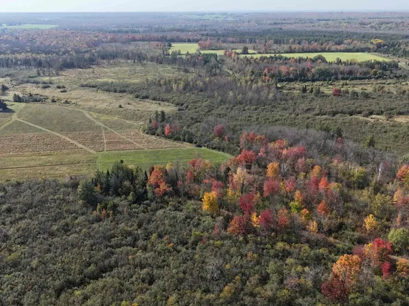 N5104 Pass Rd, Catawba, WI 54515