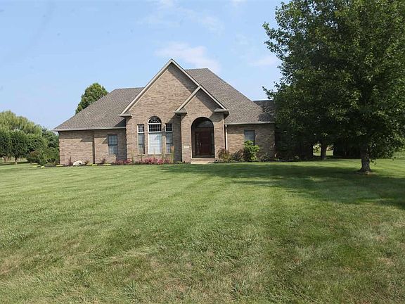 2nd image of 477 Farmer Ln