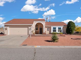 572 Terrace Dr NE, Rio Rancho, NM 87124