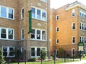 2nd image of 4343 N Sacramento Ave #B-3