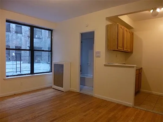 Rented by I & I New York | media 18