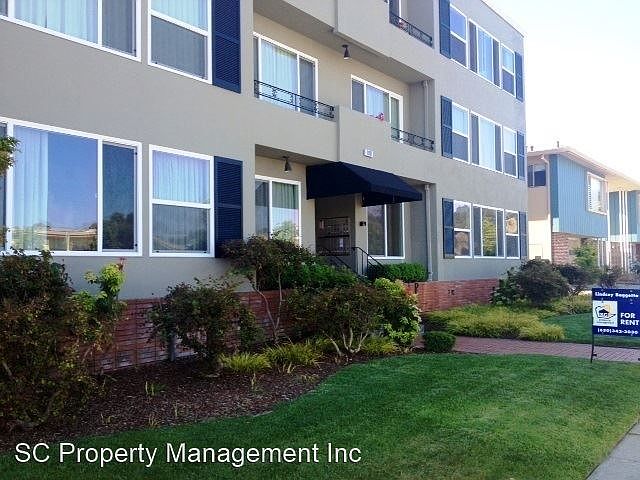 1st image of 1907 Murchison Dr #13
